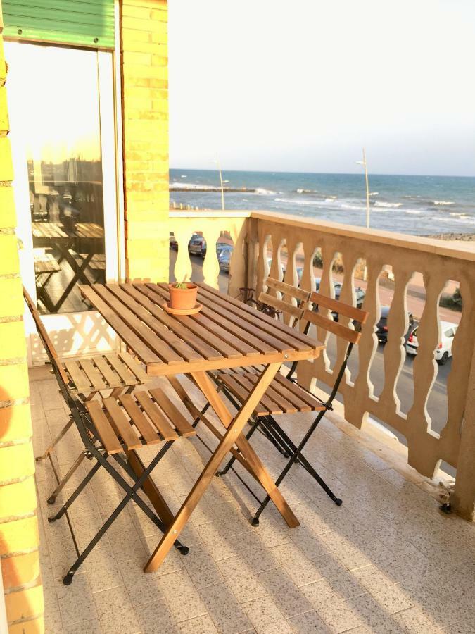 Casa Al Mare Lägenhet Lido di Ostia Exteriör bild