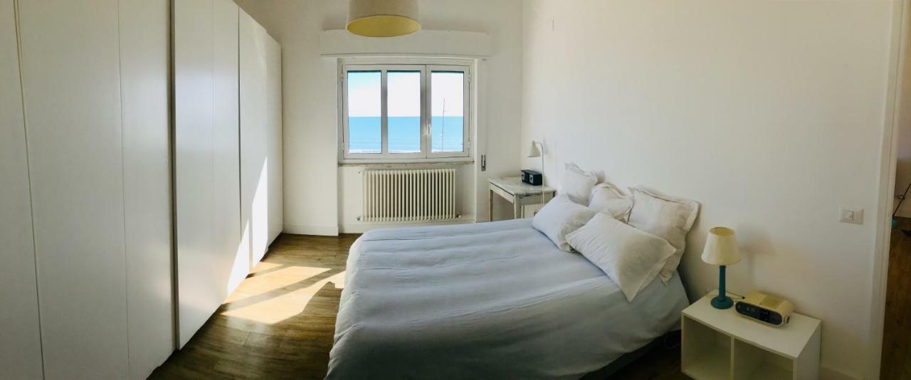 Casa Al Mare Lägenhet Lido di Ostia Exteriör bild